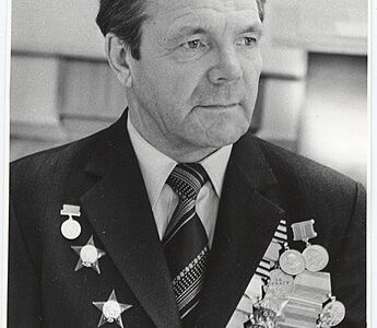 Садардинов Зуфар Садардинович (1924–2017)