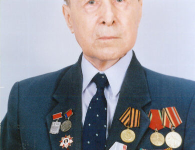 Ивлентиев Владимир Степанович (1925-2004)